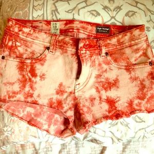 Volcom tie dye shorts
